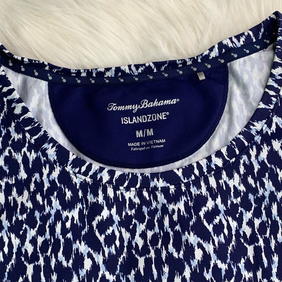 Tommy Bahama Aubrey Chic Cheetah Island zone Top Blue Summer UPF 30 Size M - Picture 7 of 14